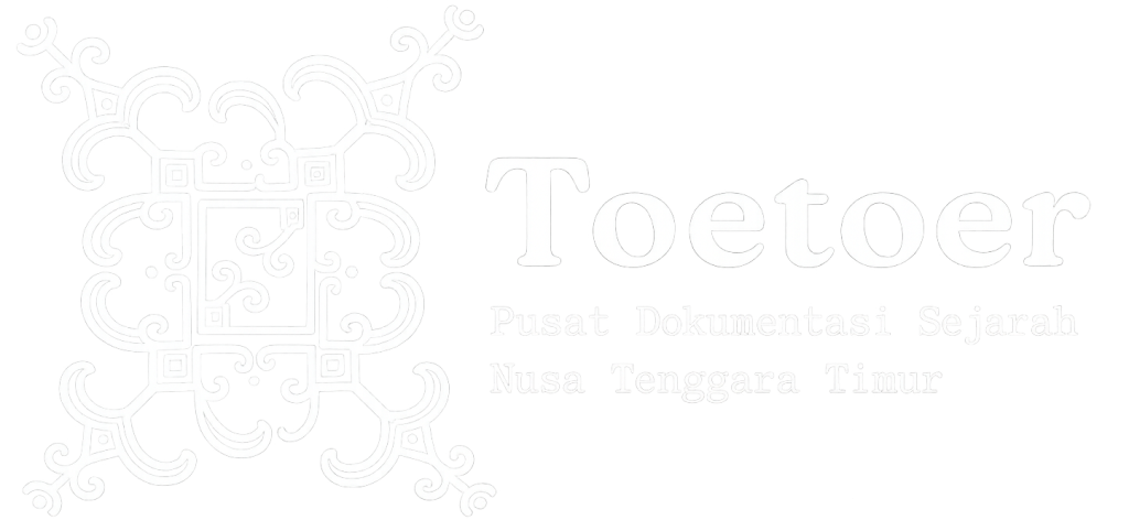 toetoer logo with traditional ornamental design